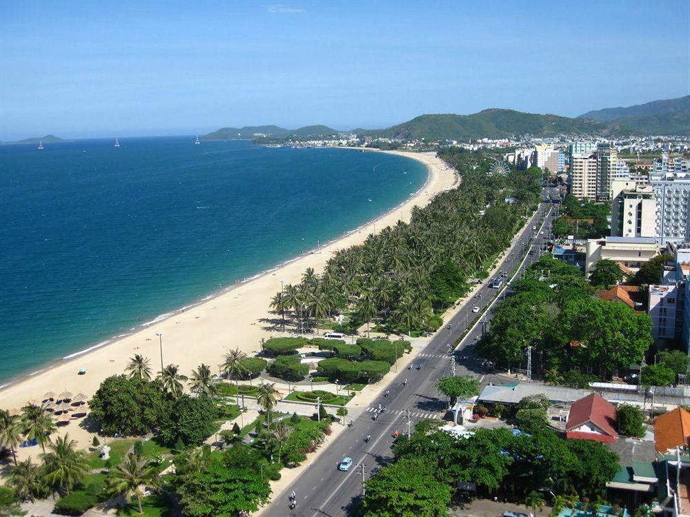 Trung Duong Da Nang Beach Hotel Екстер'єр фото