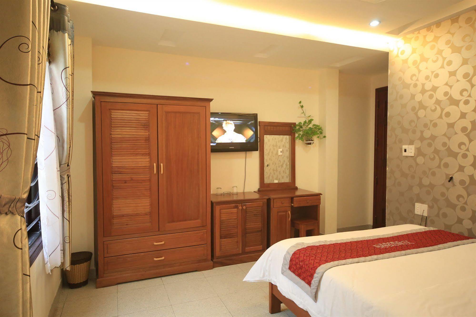 Trung Duong Da Nang Beach Hotel Екстер'єр фото
