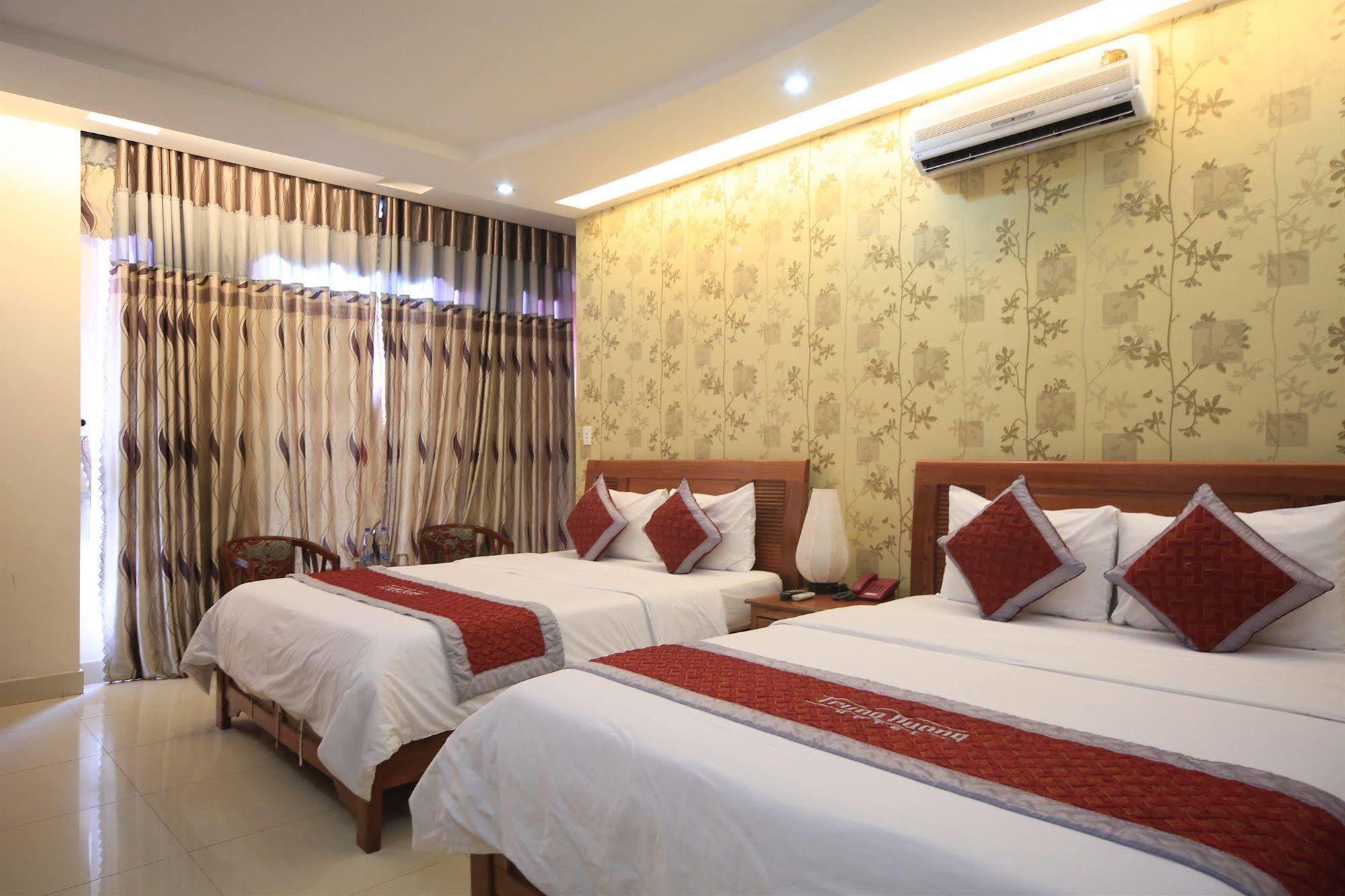 Trung Duong Da Nang Beach Hotel Екстер'єр фото