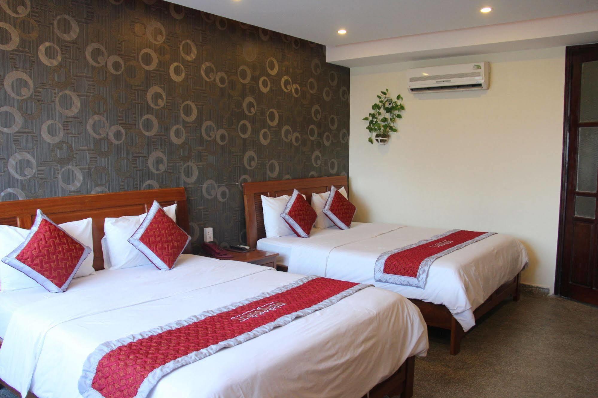 Trung Duong Da Nang Beach Hotel Екстер'єр фото