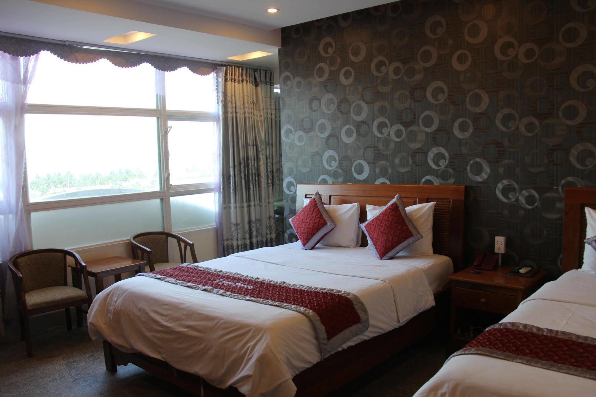 Trung Duong Da Nang Beach Hotel Екстер'єр фото